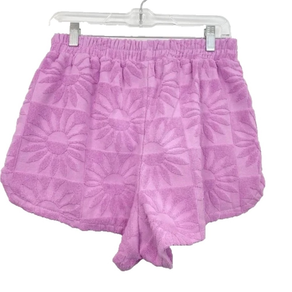 L* Space Soleil Shorts in Rosebud - Size L! Like New - Picture 10 of 10